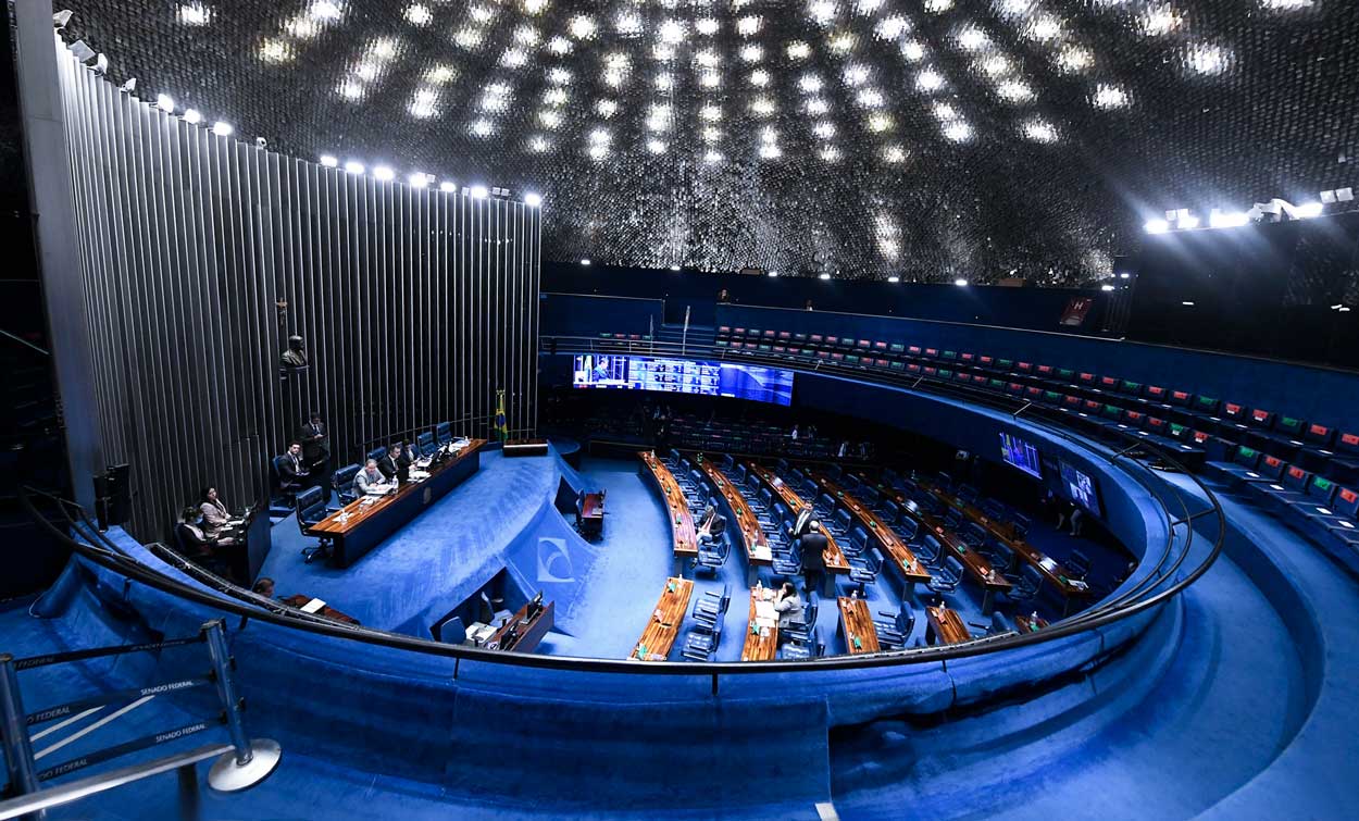 Senadores buscam acordo sobre poderes dos conselhos de Educação Física