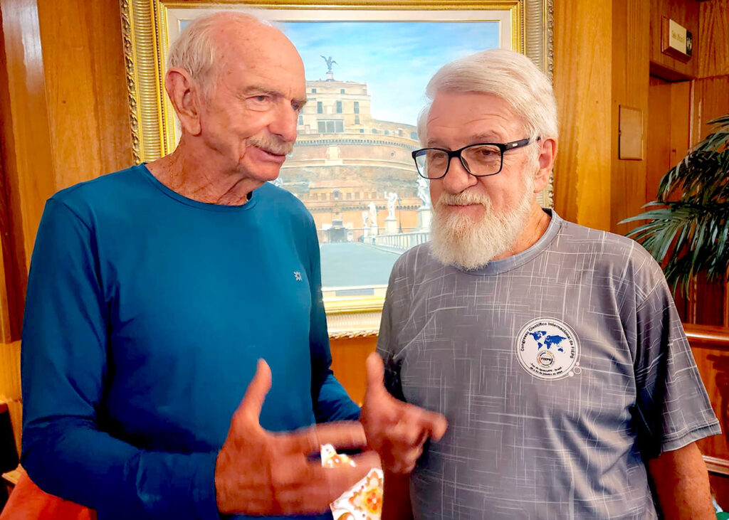 Justiça do Paraná condena Almir Gruhn a indenizar presidente do CREF9 ...